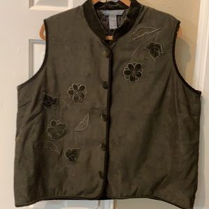 ✅JESSICA HOLBROOK EMBROIDERED VEST. SIZE 1X